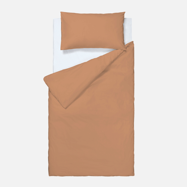 Easy Care Superior 68 pick Linen Set